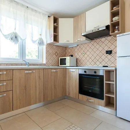 Appartement In Der Naehe Des Meeres, Schoene Und Moderne